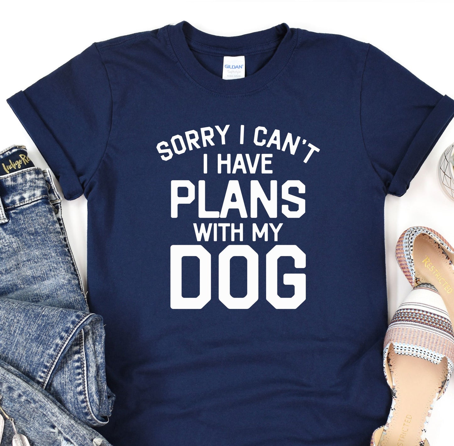 a t - shirt that says sorry i can't i have plans with my