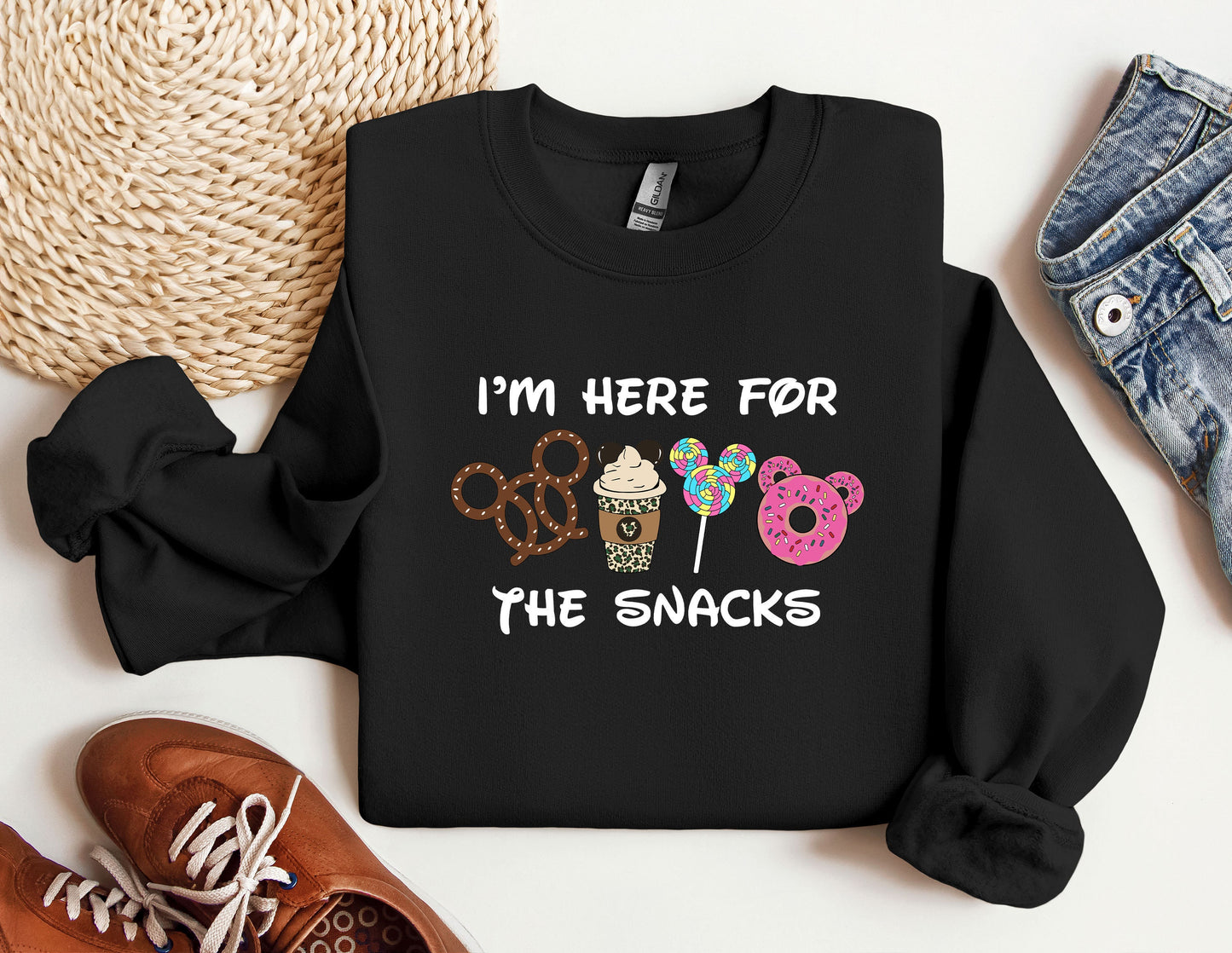 i'm here for the snacks mickey mouse shirt