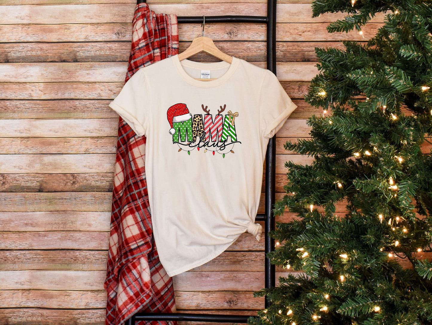 Mama Claus T-Shirt, Christmas Shirt For Woman, Christmas Mama Shirt, Gift For Mom, Cute Christmas Tee, Christmas Gift for Her, Holiday Shirt