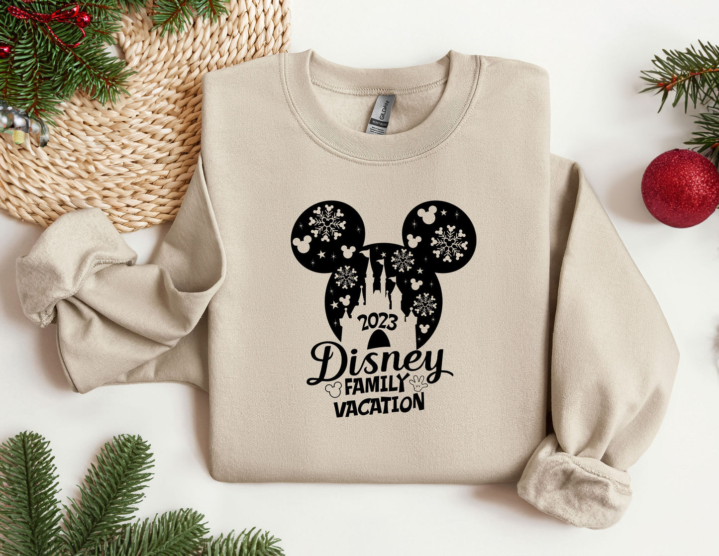 Christmas Disneyland Sweatshirt, Trendy Sweatshirt, Disneyland Sweatshirt, Vacation Sweatshirt, Christmas Sweatshirt, Christmas Gift