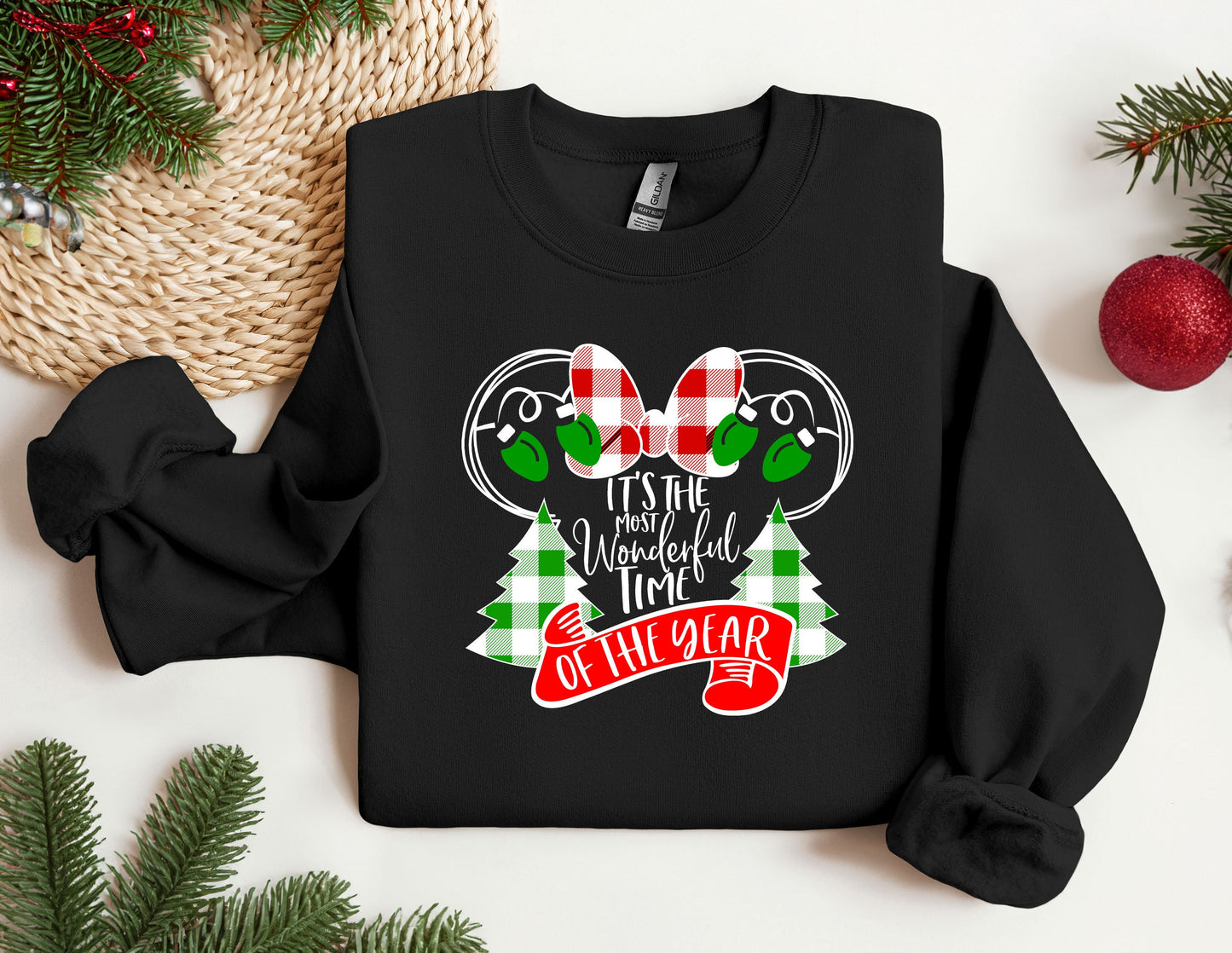 Christmas Disney Sweatshirt, Trendy Sweatshirt, Disneyland Sweatshirt, Oversized Sweatshirt, Christmas Sweatshirt, Christmas Gift