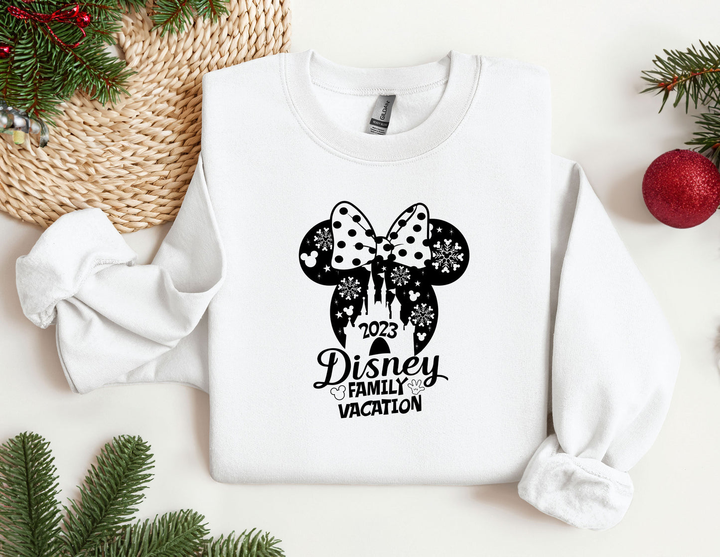 Christmas Disneyland Sweatshirt, Trendy Sweatshirt, Disneyland Sweatshirt, Vacation Sweatshirt, Christmas Sweatshirt, Christmas Gift