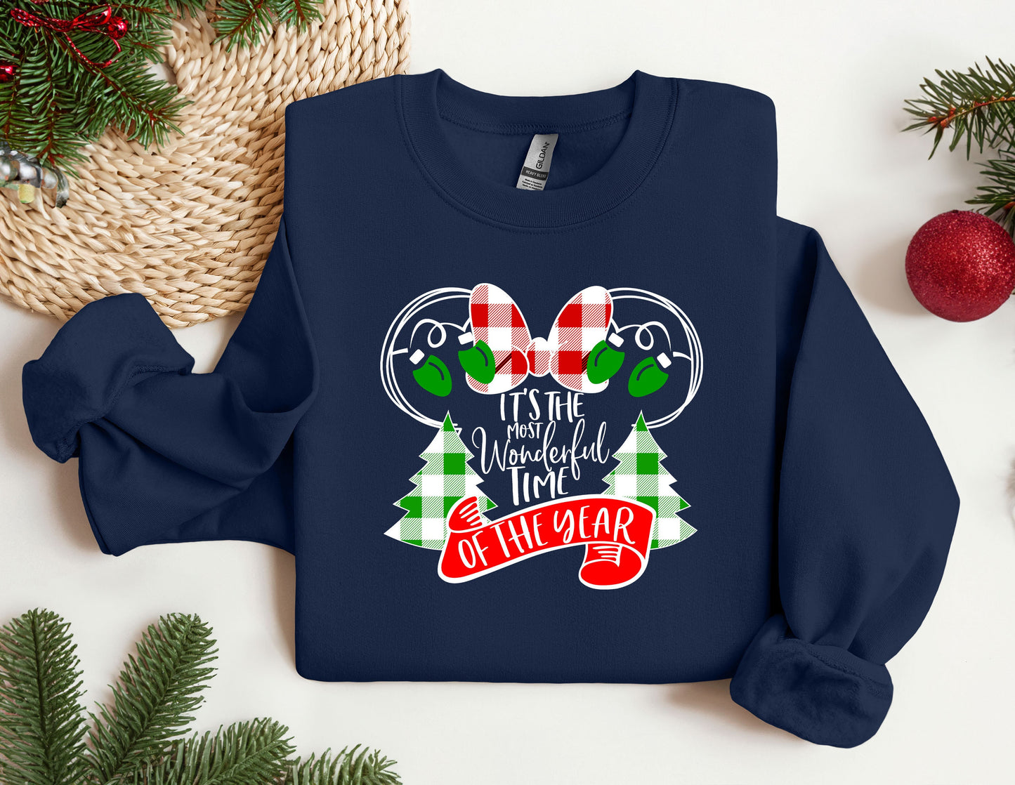 Christmas Disney Sweatshirt, Trendy Sweatshirt, Disneyland Sweatshirt, Oversized Sweatshirt, Christmas Sweatshirt, Christmas Gift