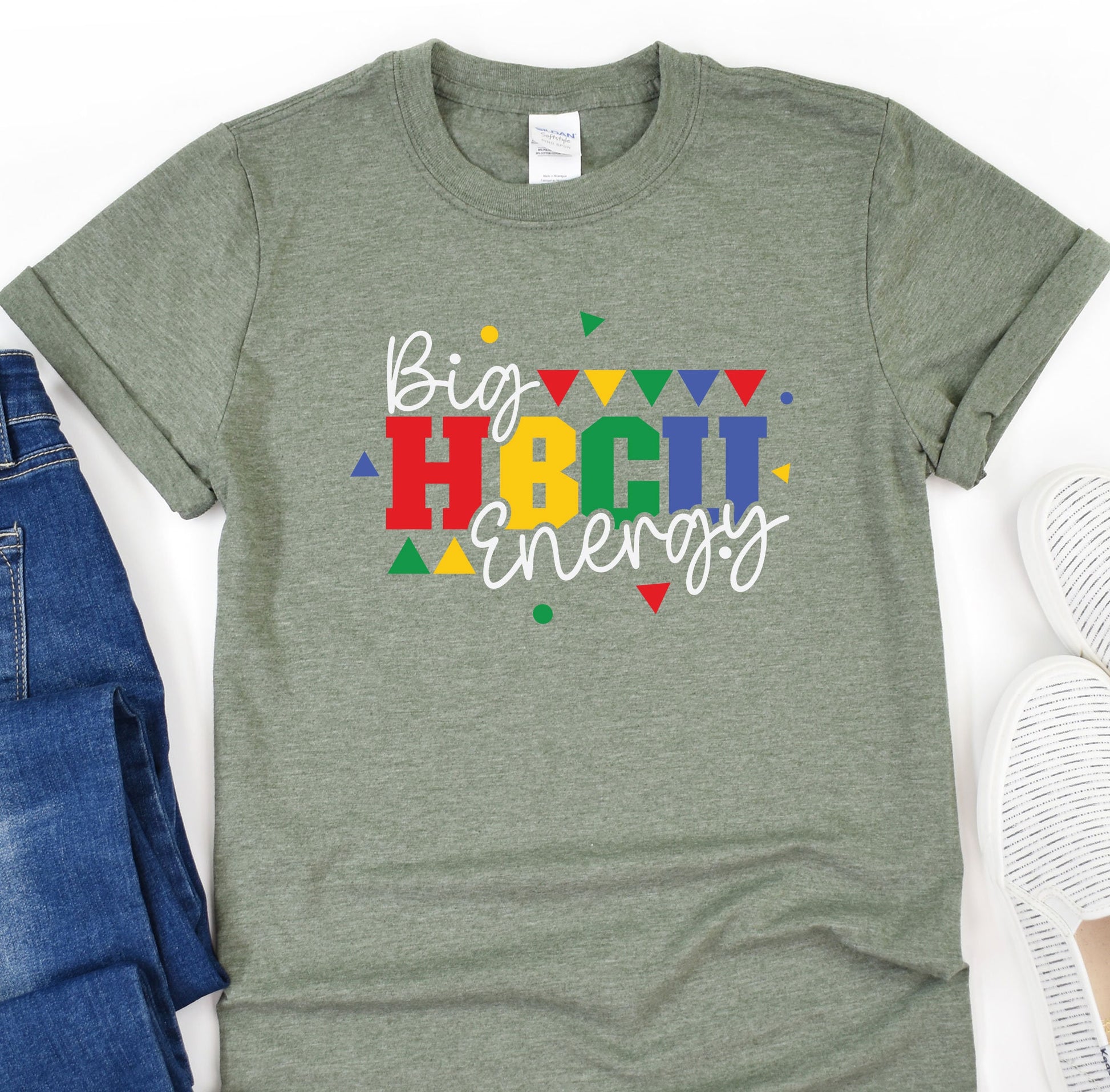 a t - shirt with the words be a ho chi energy on it