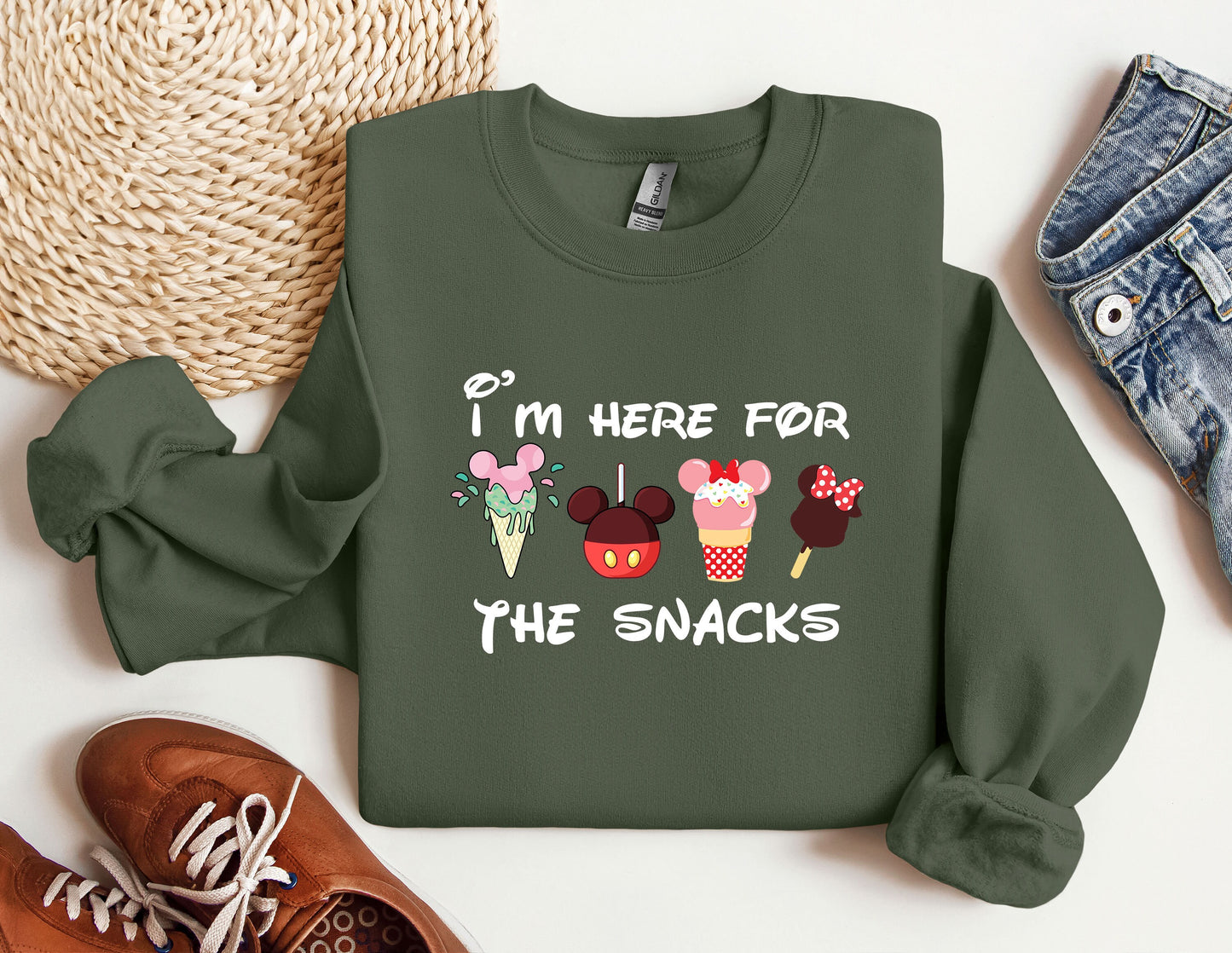 i&#39;m here for the snacks sweatshirt