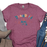 a t - shirt that says disneyland on it