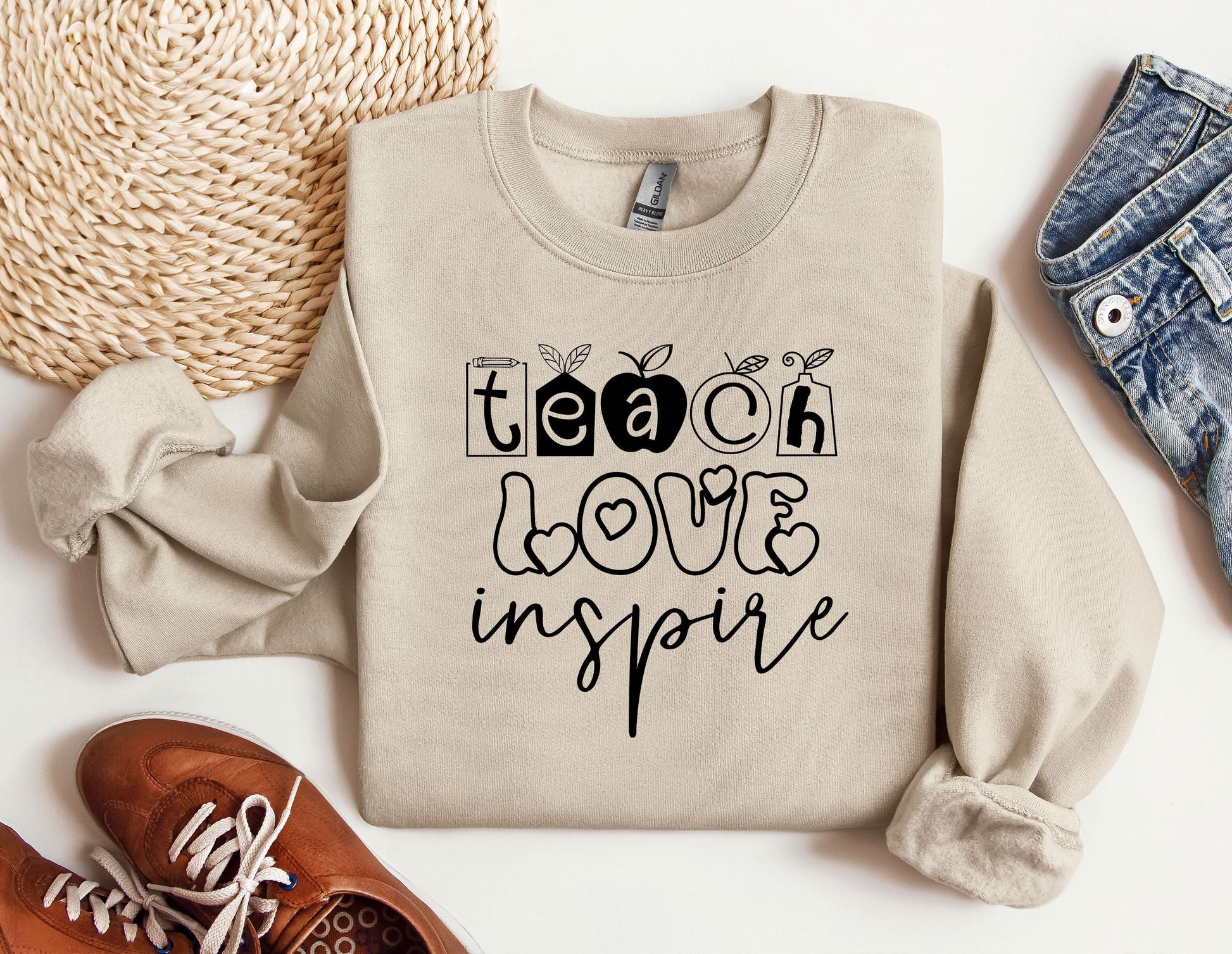 Teach Love Inspire Sweatshirt, Teacher Appreciation Gift, Back To School, New Teacher Gift, Elementary School Teacher, Team Teacher Crewneck kindergarten, high school, middle school