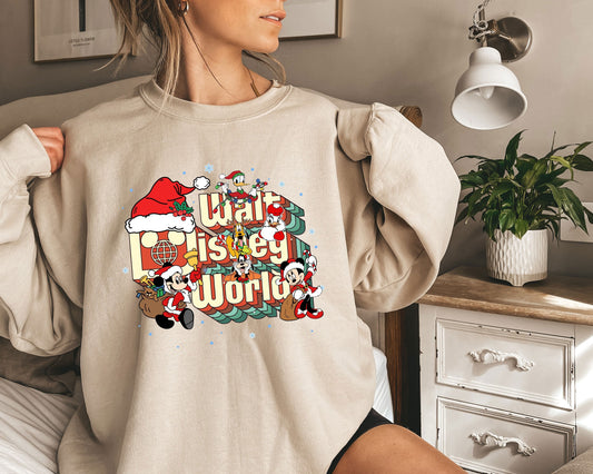 Vintage Retro Disney World Sweatshirt, Retro Walt Disney World, Mickey and Friend, Disneyland Sweat, Disney Family Hoodie, Magic Kingdom