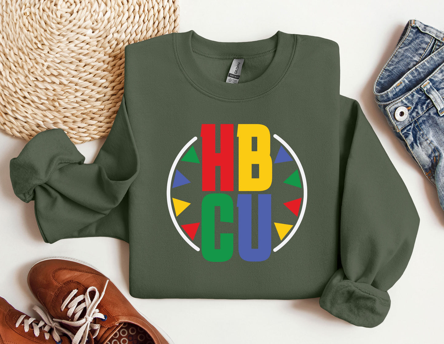 a green sweatshirt with the words hb cup on it