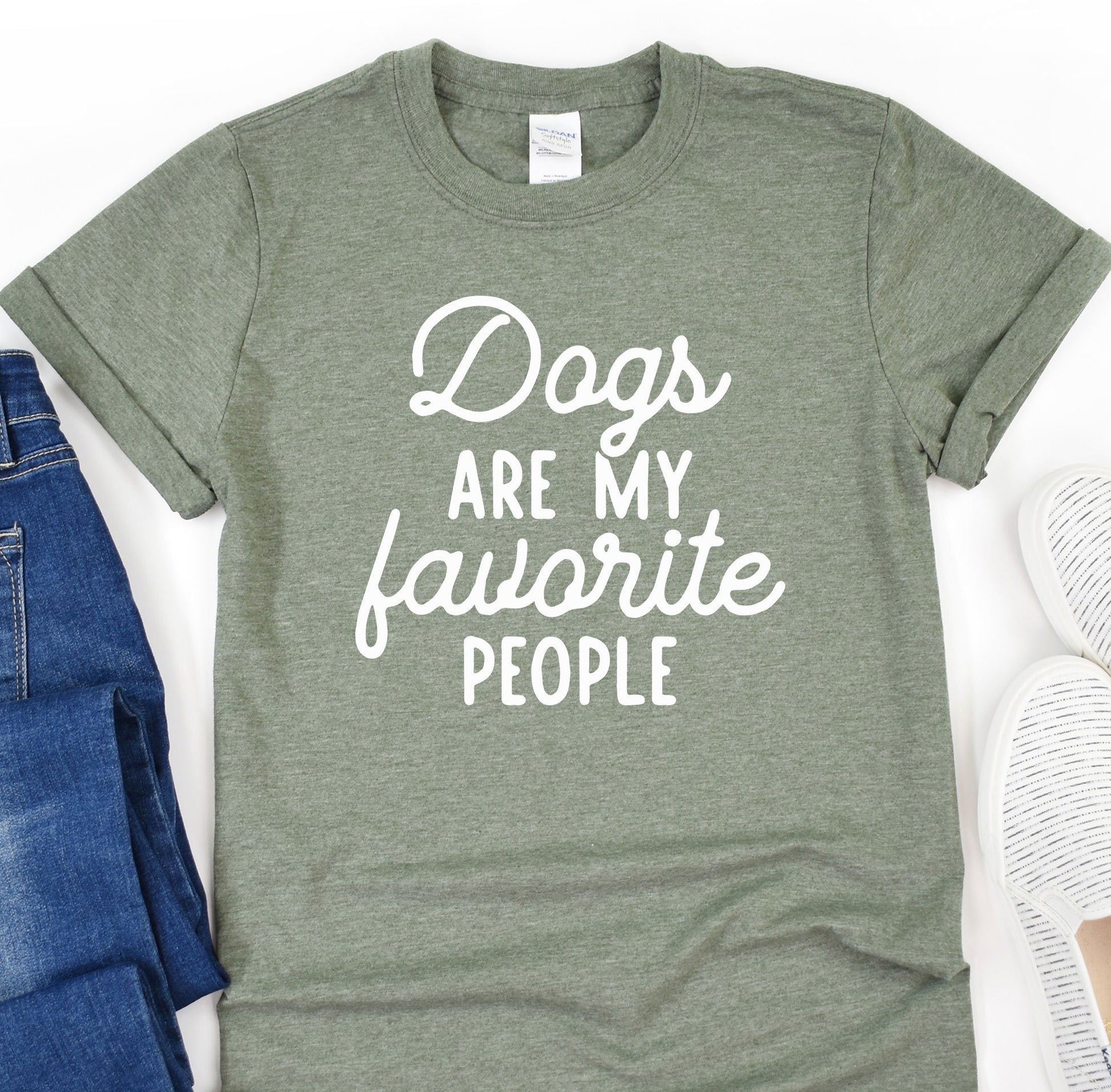 a t - shirt that says dogs are my favorite people