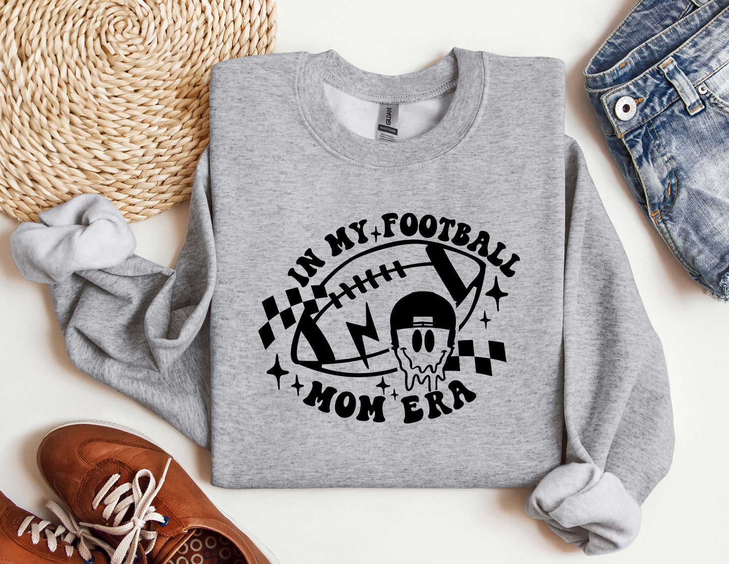 a sweatshirt that says, i&#39;m my football mom ever