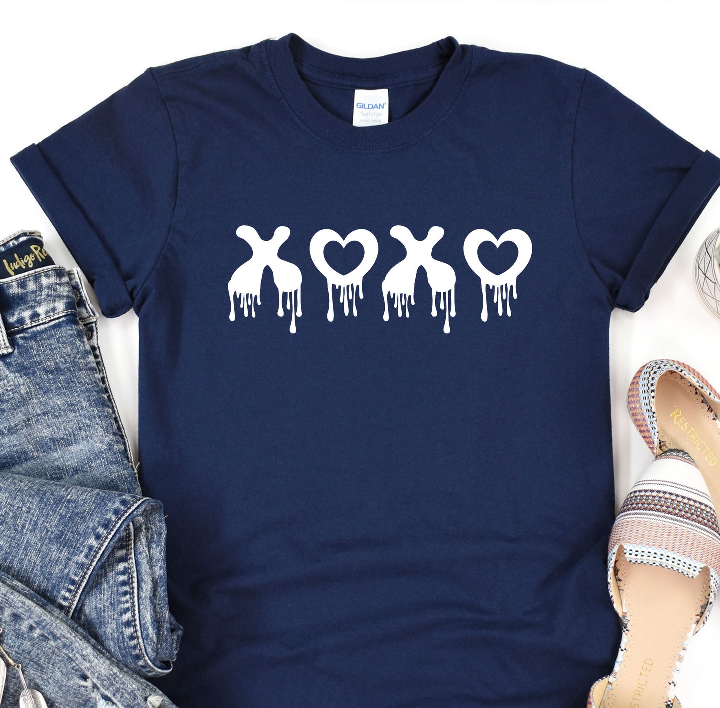 a t - shirt with three silhouettes of people holding hands