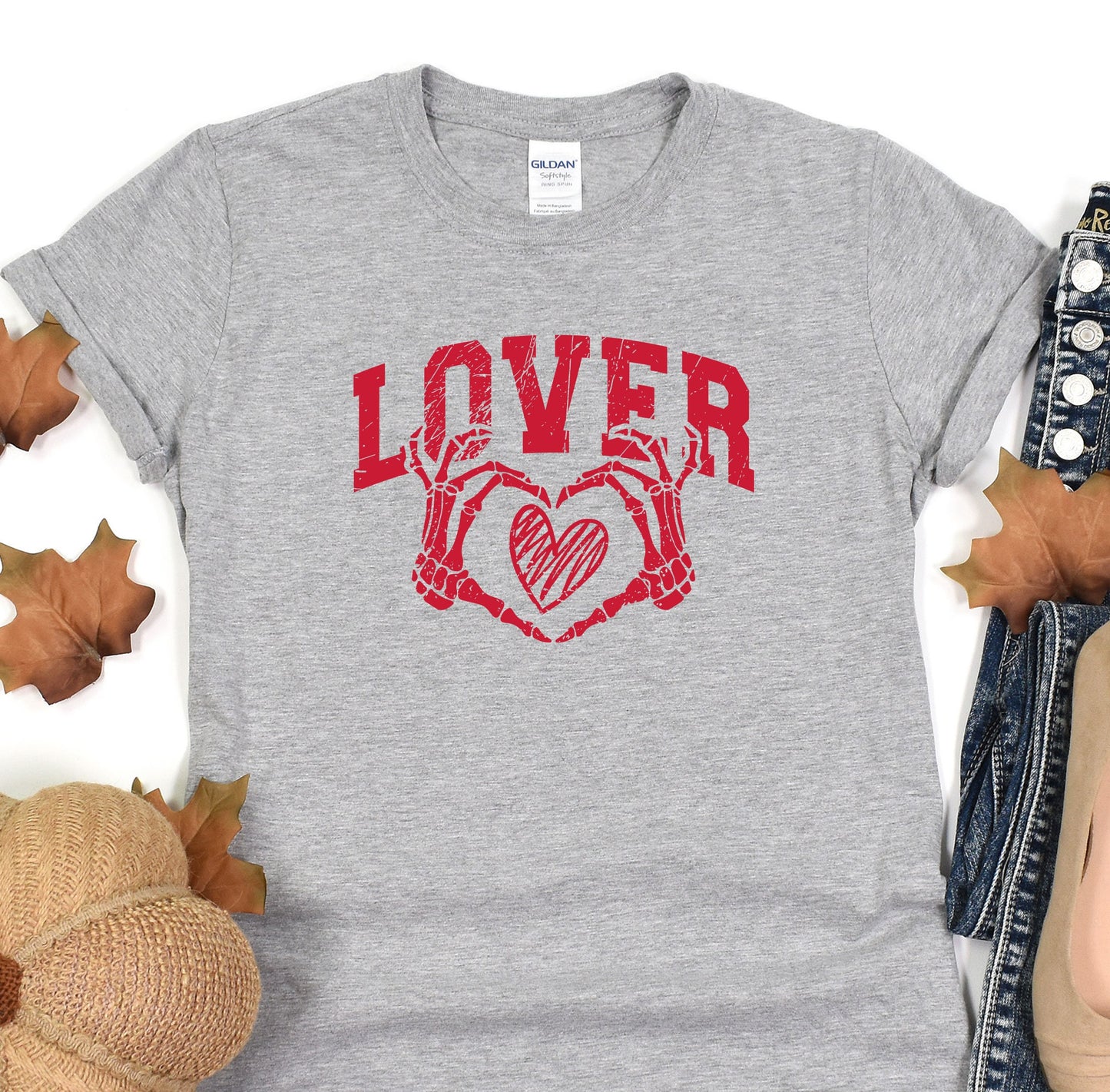 a t - shirt that says lover with a heart on it