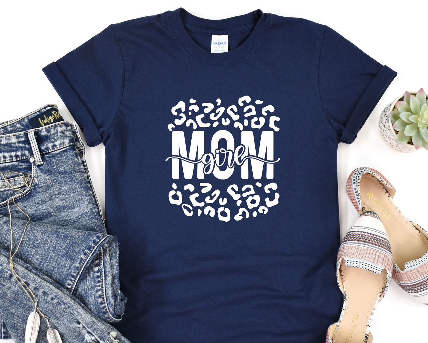 a t - shirt with the words mom printed on it