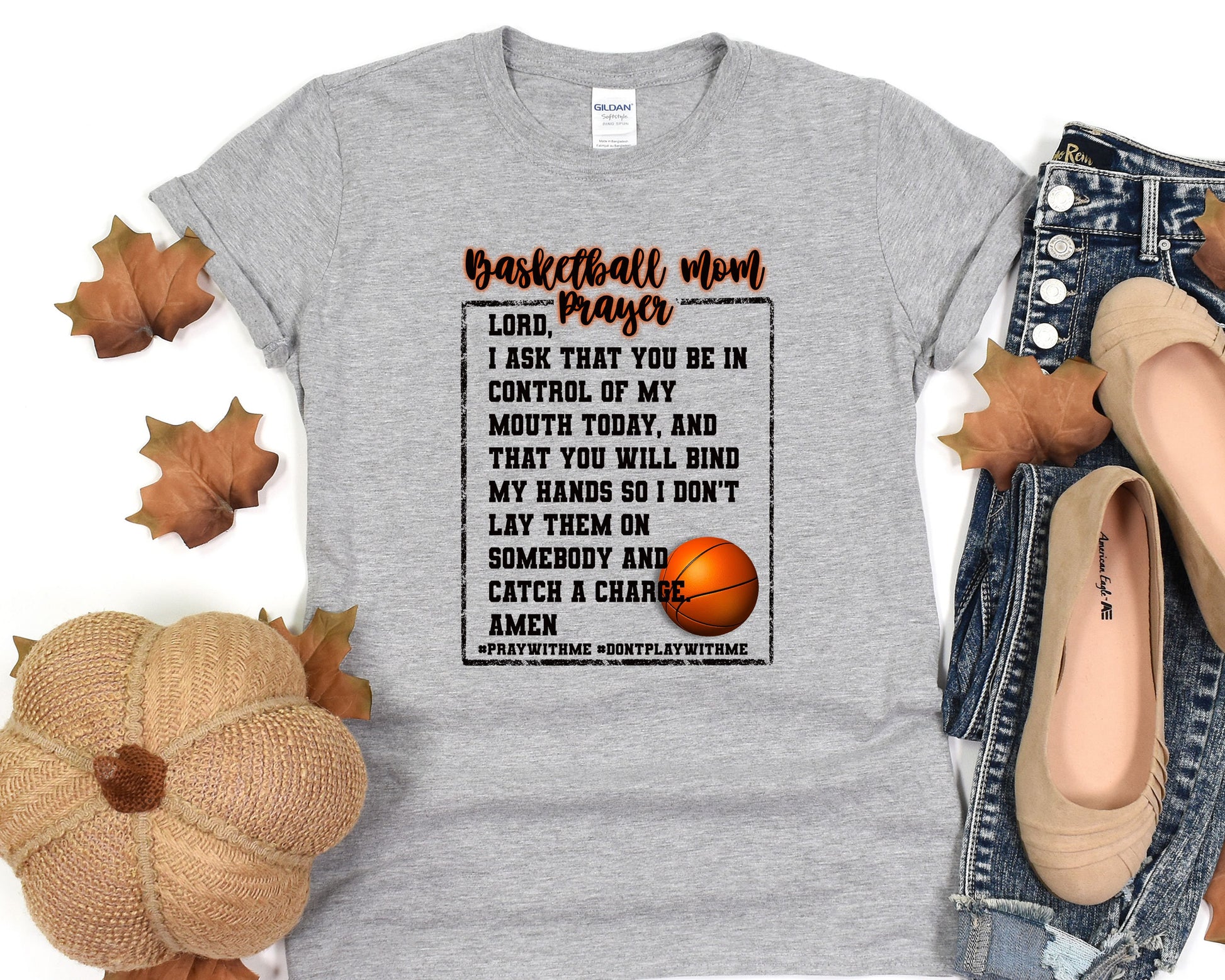 a t - shirt with a basketball mom poem on it