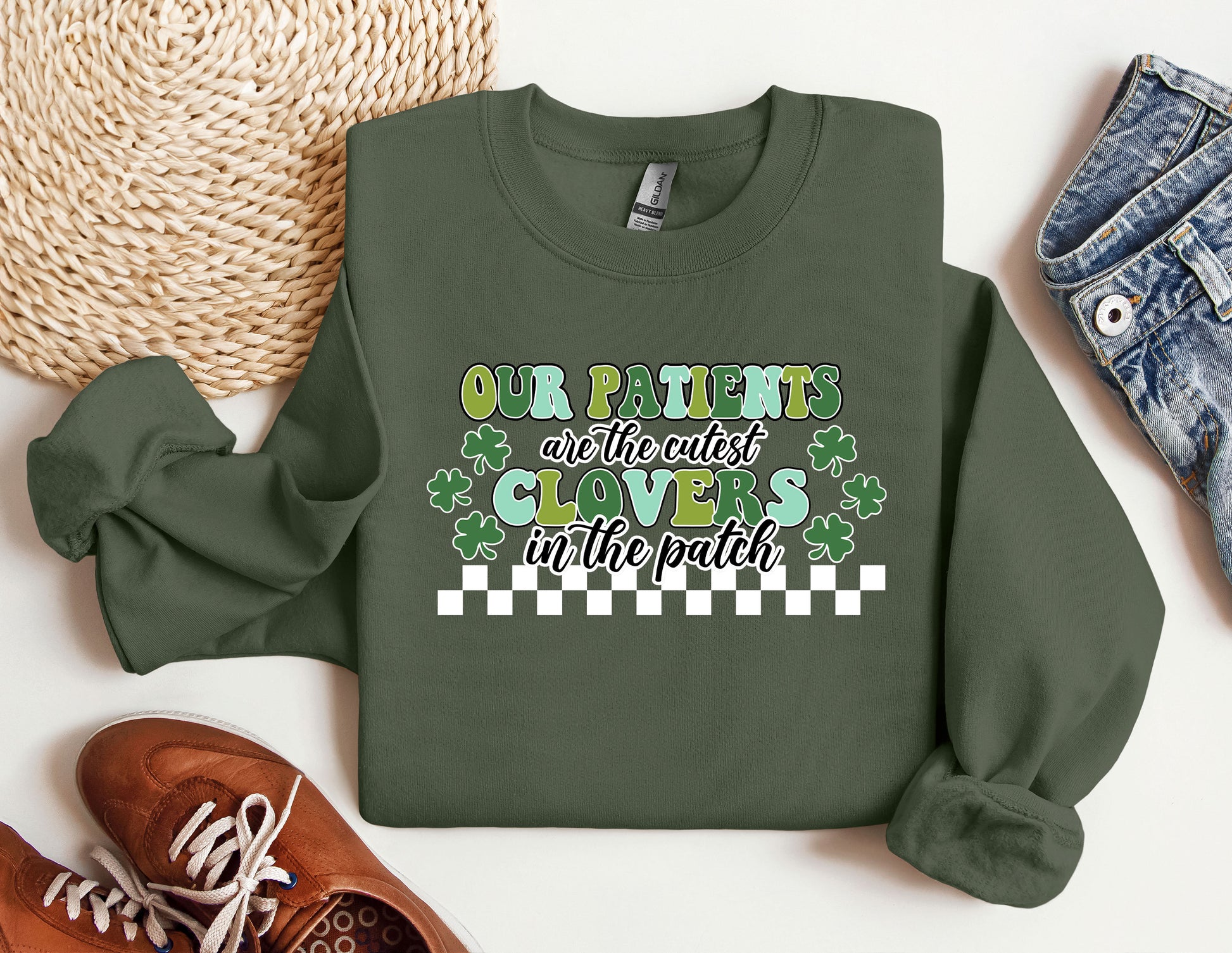 a green sweatshirt with a st patrick&#39;s day message